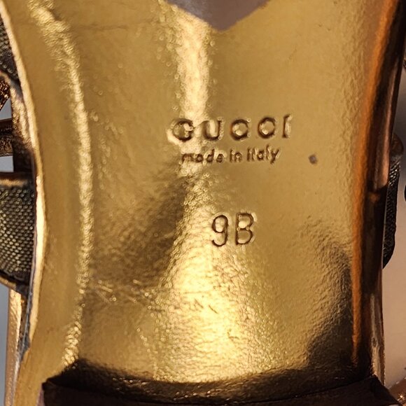 GUCCI Gold Leather Bumblebee Thong Sandal - Picture 13 of 13